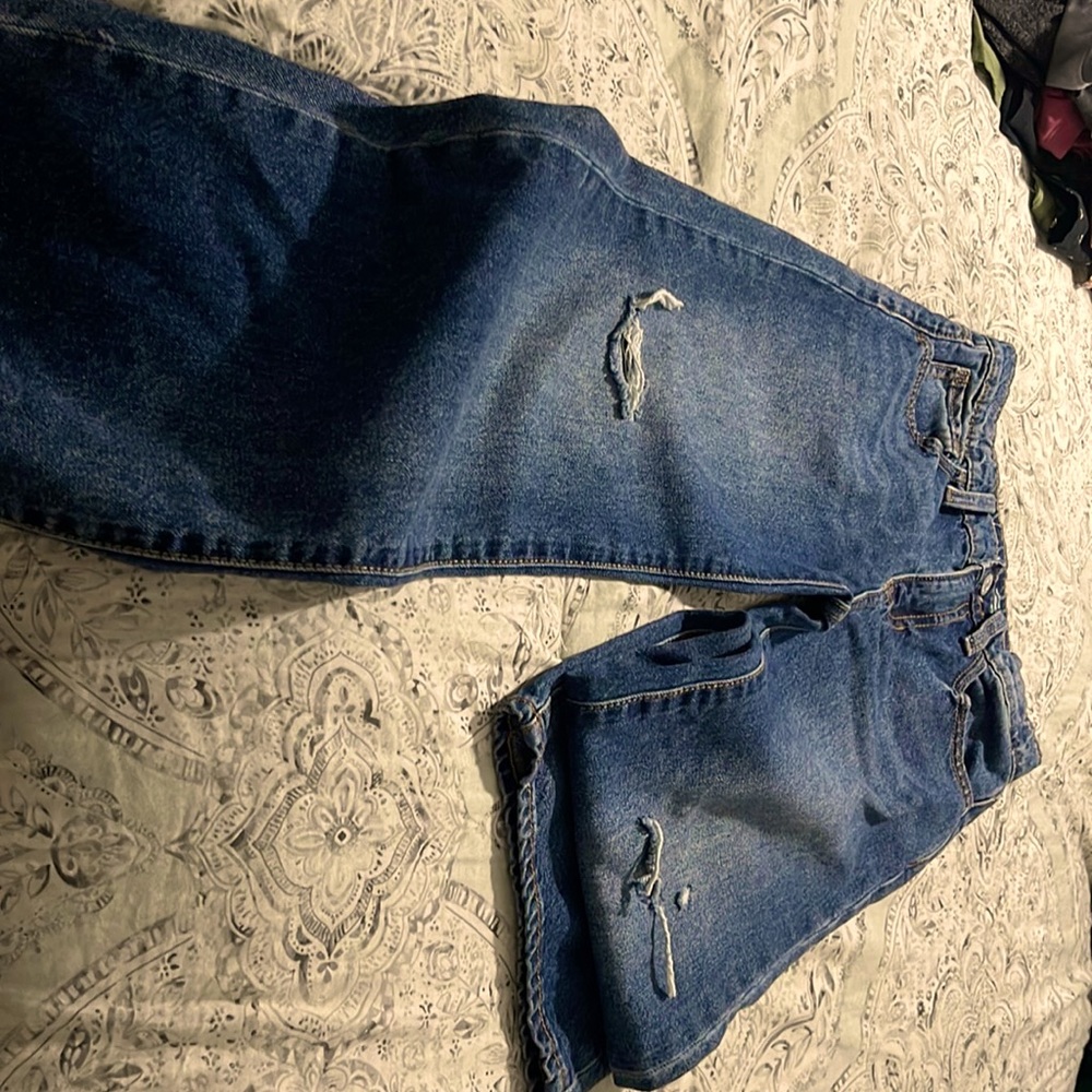 Lightly used jeans. Old Navy size 10 girls